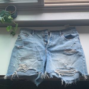 Abercrombie high rise 4 inch shorts